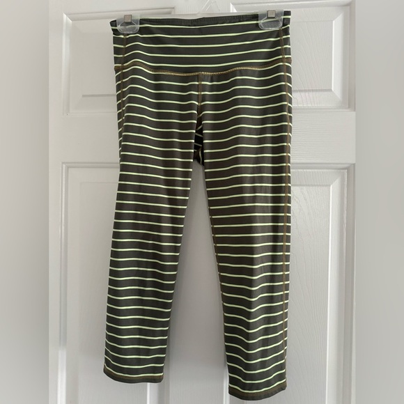 Athleta Cropped Leggings Size S, Olive green with Lime stripes - Picture 1 of 3